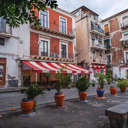 Ursino Apartment With Balcony By Wonderful Italy Catânia Exterior foto