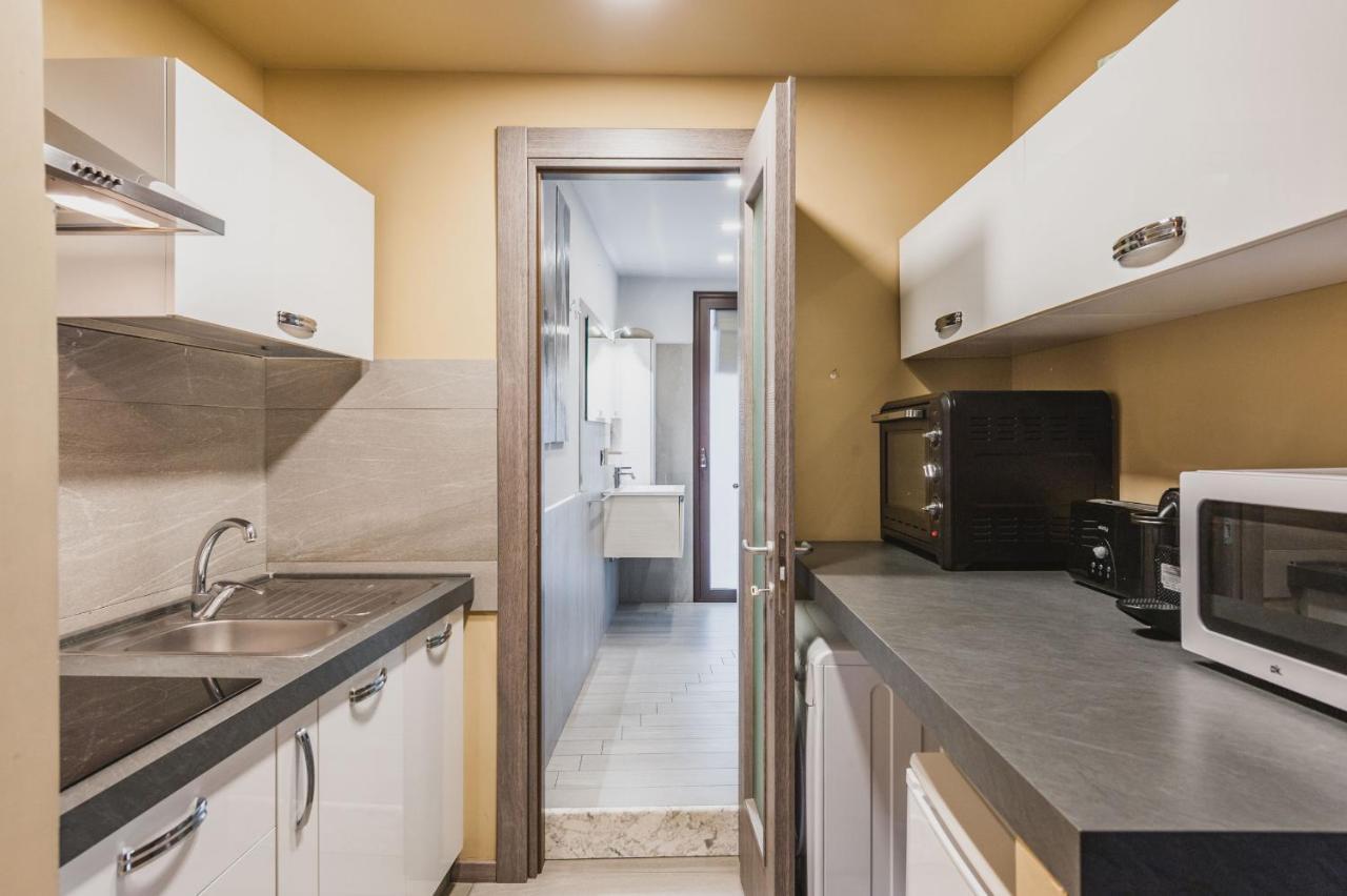 Ursino Apartment With Balcony By Wonderful Italy Catânia Exterior foto